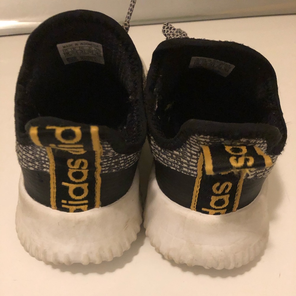 Kids Adidas sneakers